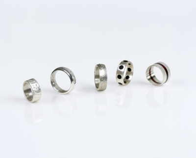 Neu: Schmucke Dinge